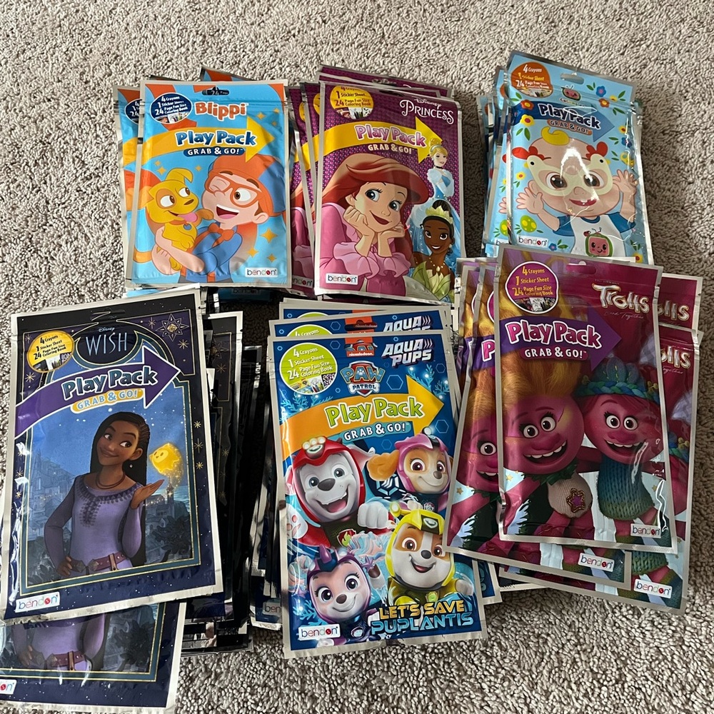 Target Play Pack Grab & Go - Multicolor Set